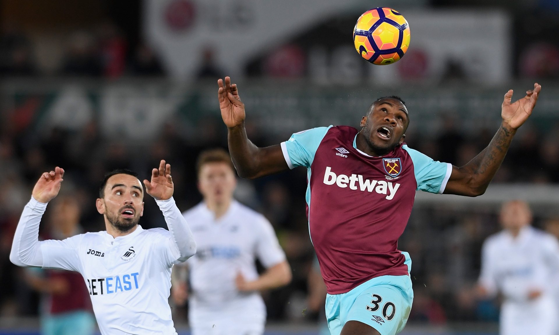 态如日中天 态如日中天